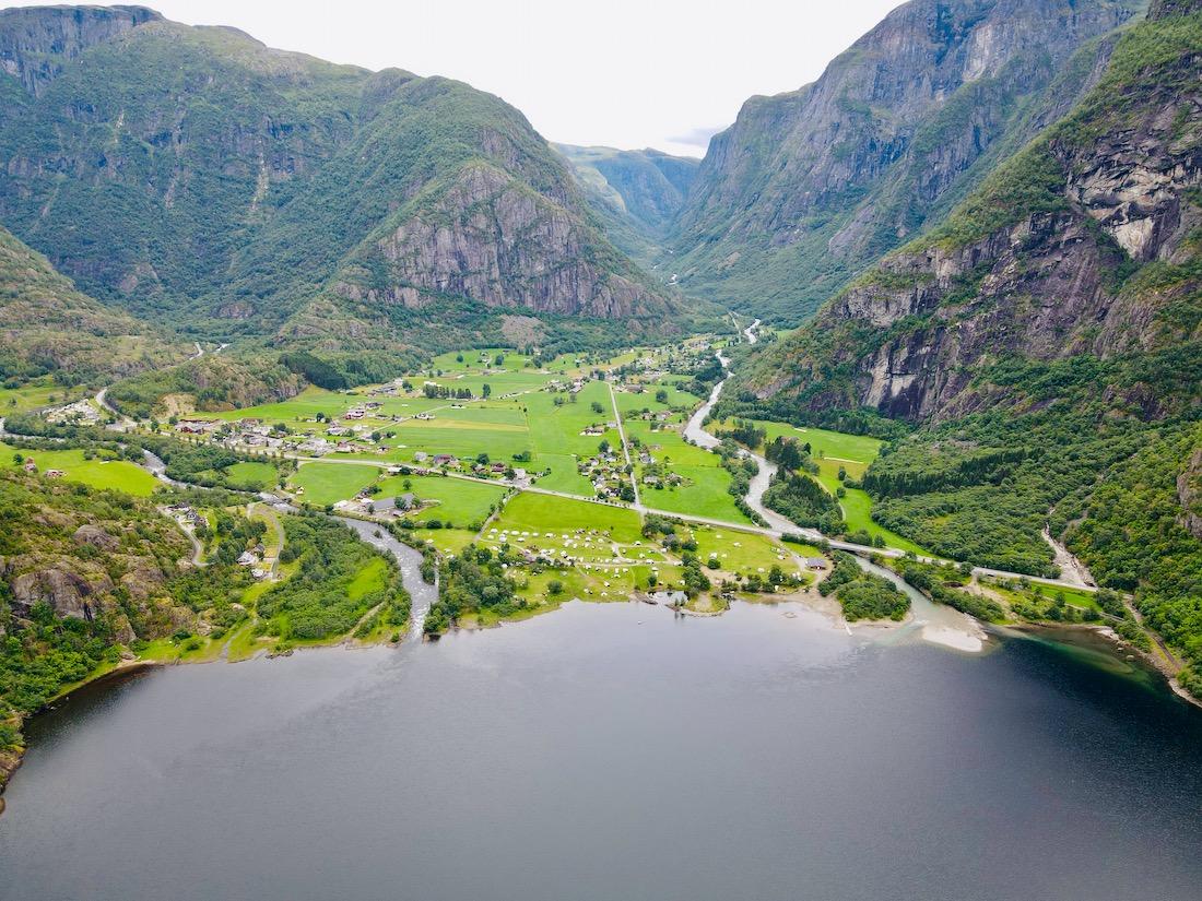 Der Camping-Platz am Eidfjord See