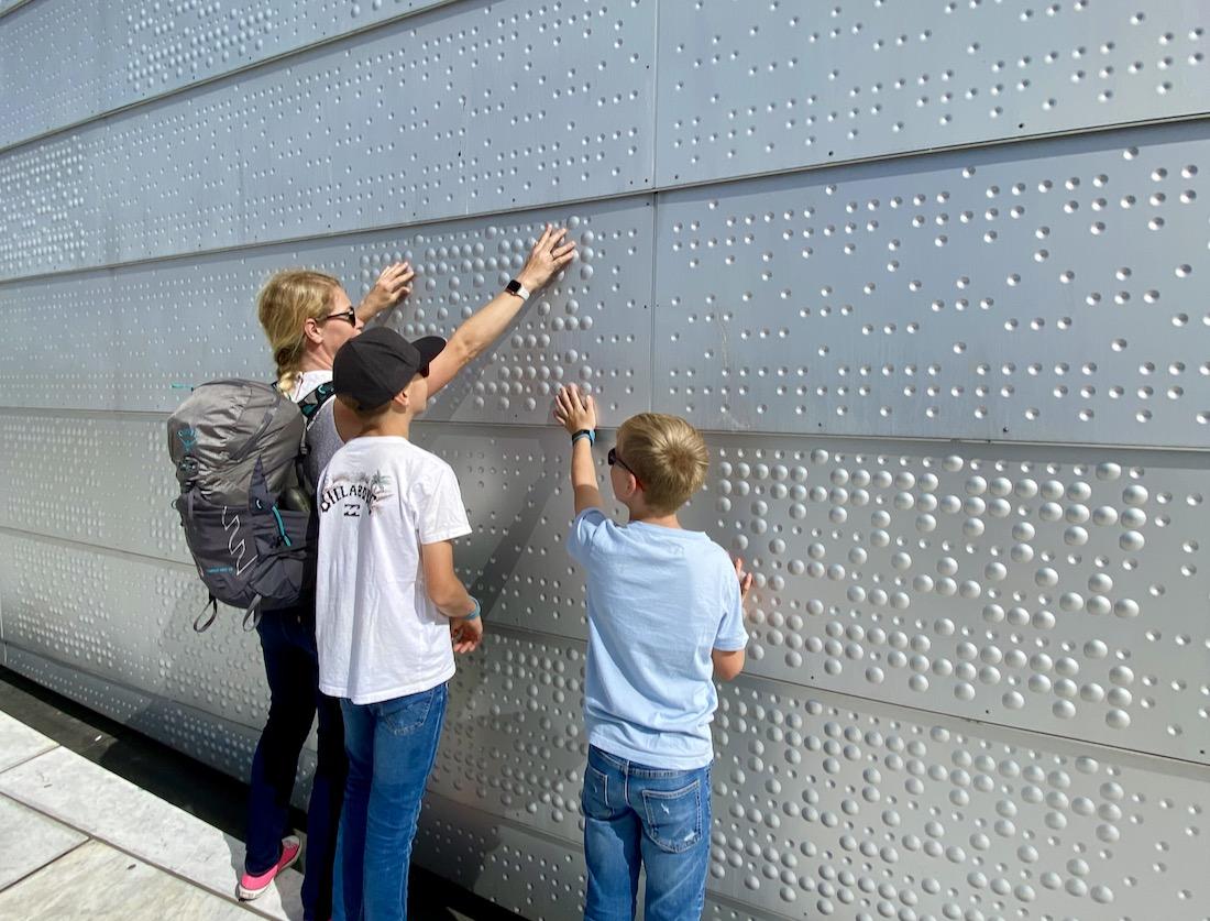 Wir erfuehlen die Oper von Oslo in Norwegen