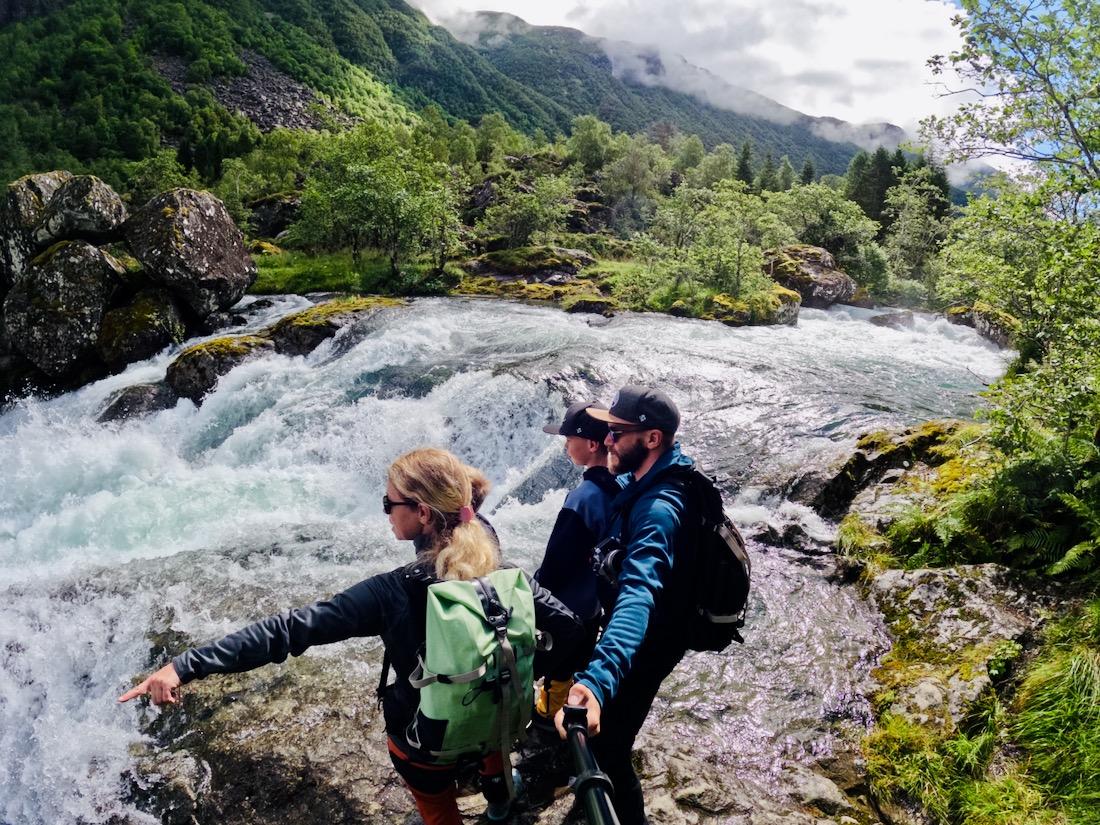 Fravely am Bondhuselva Fluss