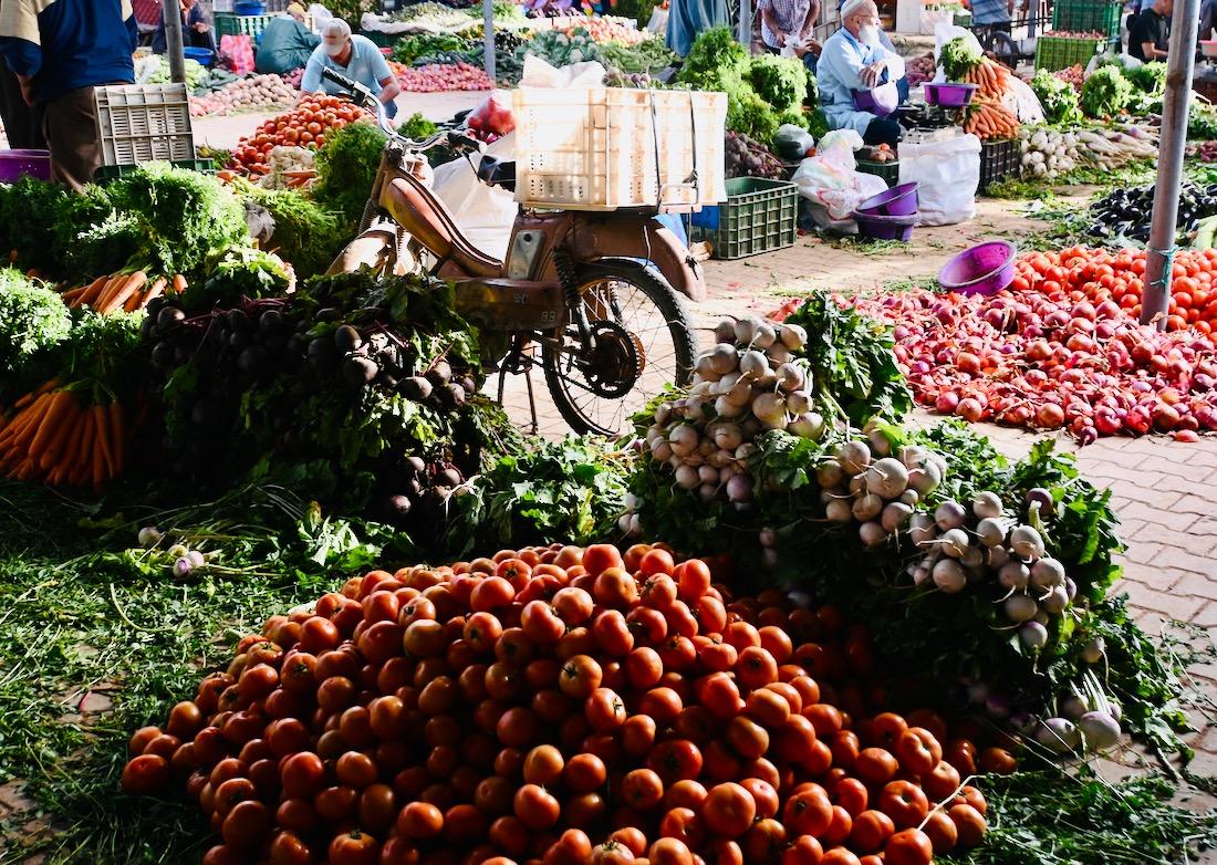 Gemüse auf dem Souk in Sebt el Guerdane
