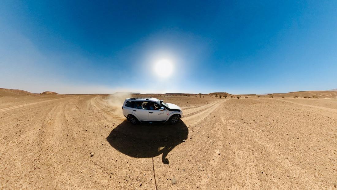 Mit dem Geländewagen über die Dakar Piste