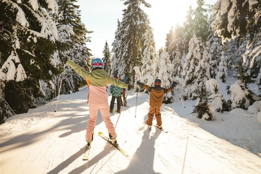 Wir sind Happy auf der Skipiste am Fichtelberg
