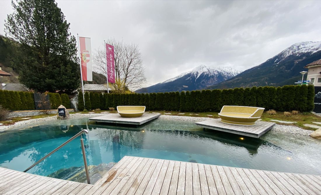 Naturteich im Hotel Gassner