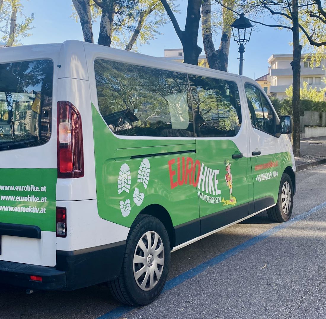 Shuttle Bus bei Eurobike Radreisen