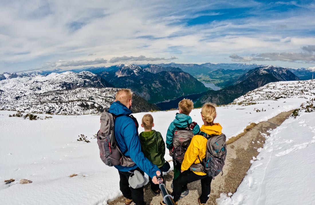 Auf dem Dachsteingebrige