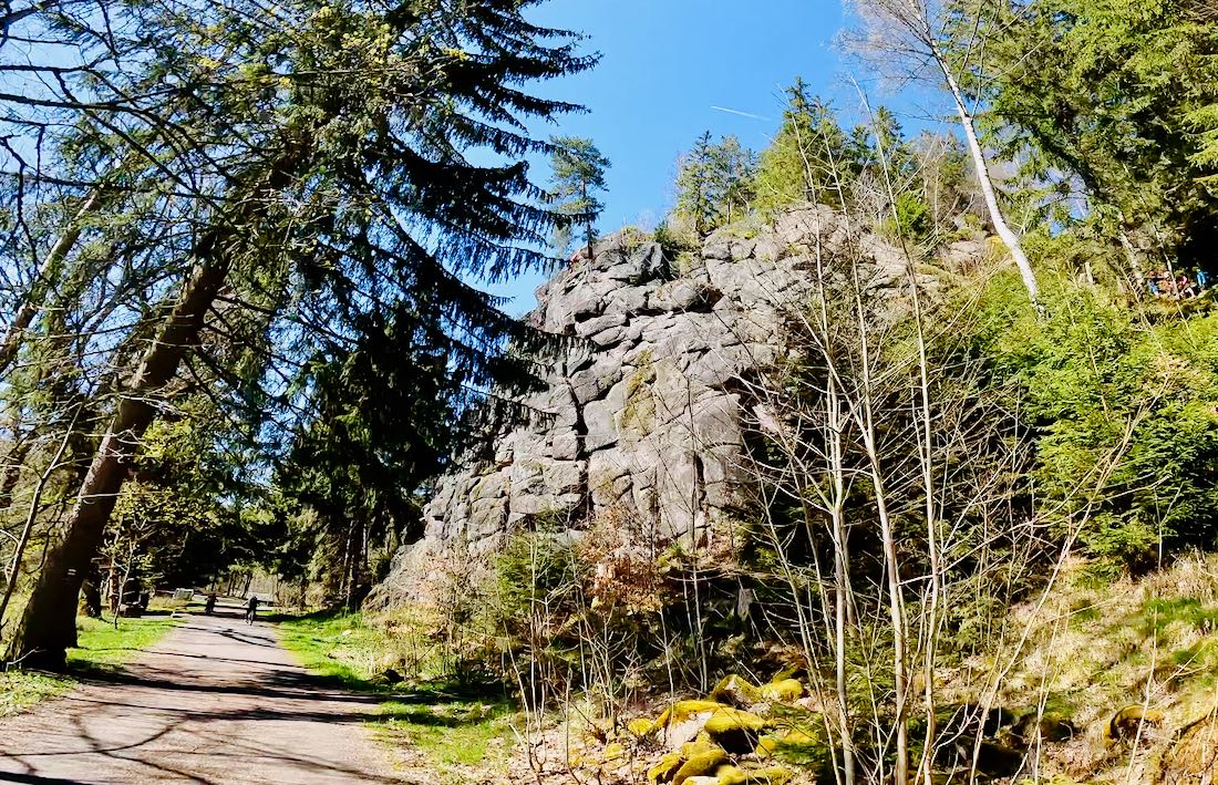 Kletterfelsen an der Stoneman Strecke