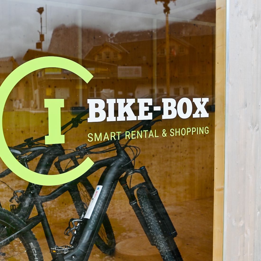 i-Bike Box im Narzissendorf Zloam
