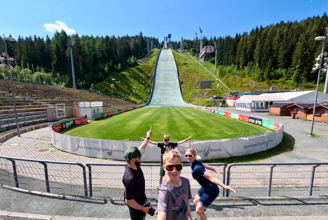 Fravely an der Sparkasse Vogtland Arena