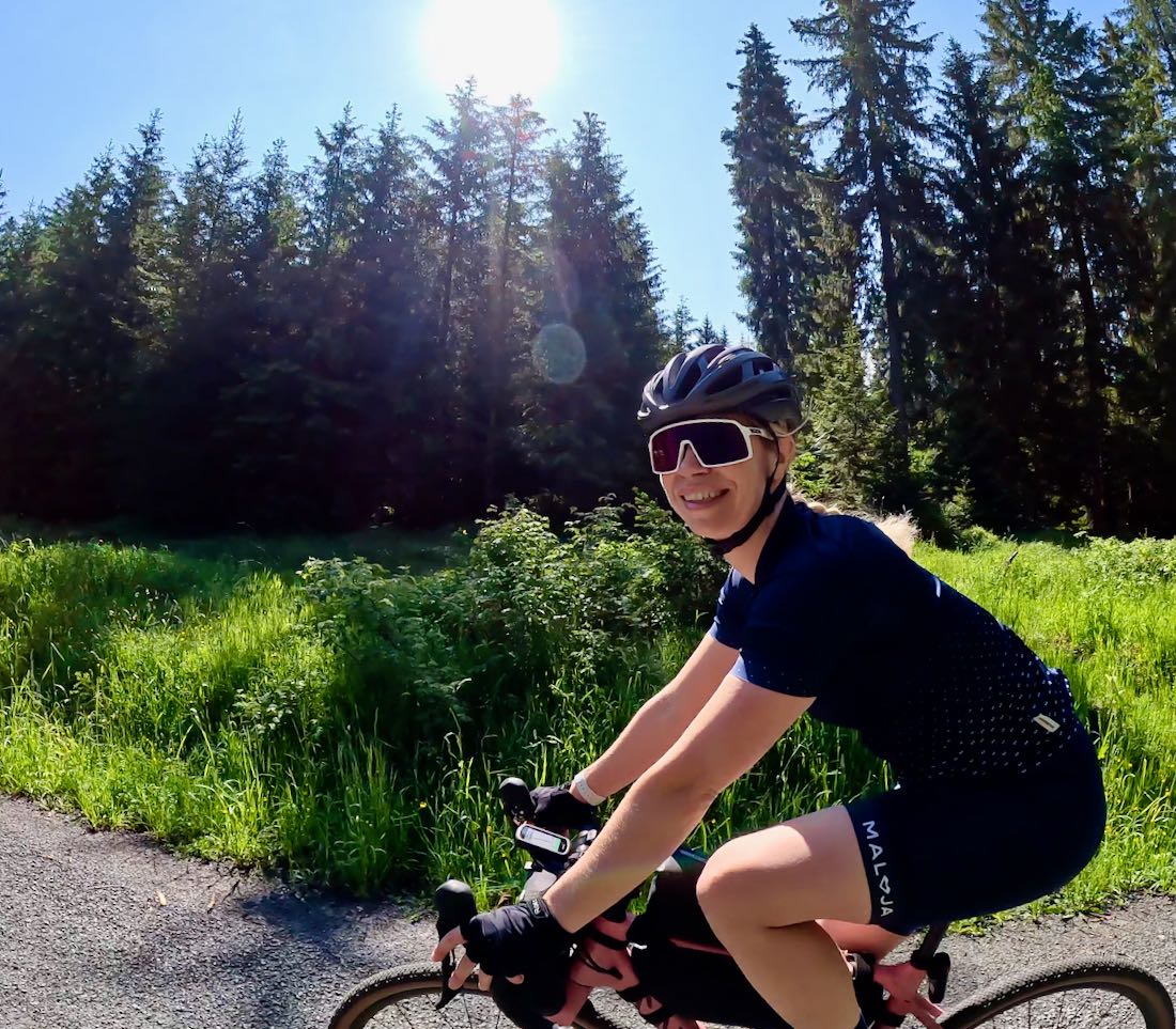 Melanie auf dem Gravelbike im Vogtland