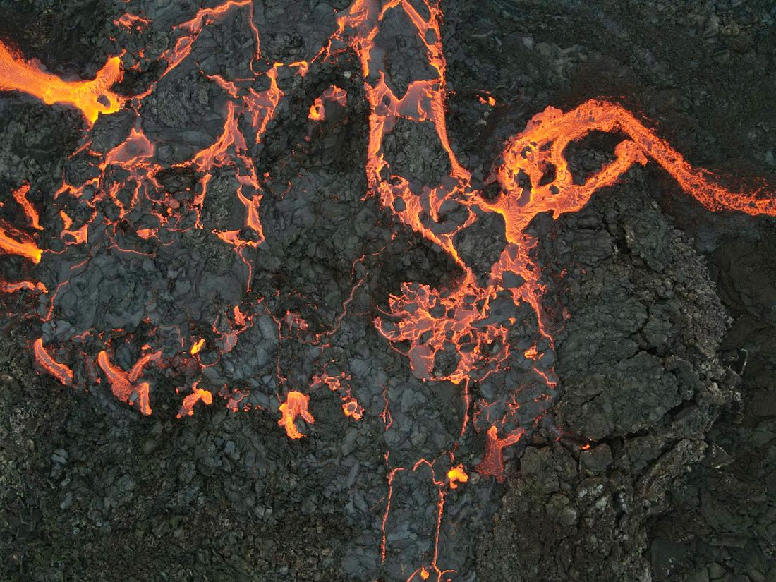 Lava am Vulkan in Island