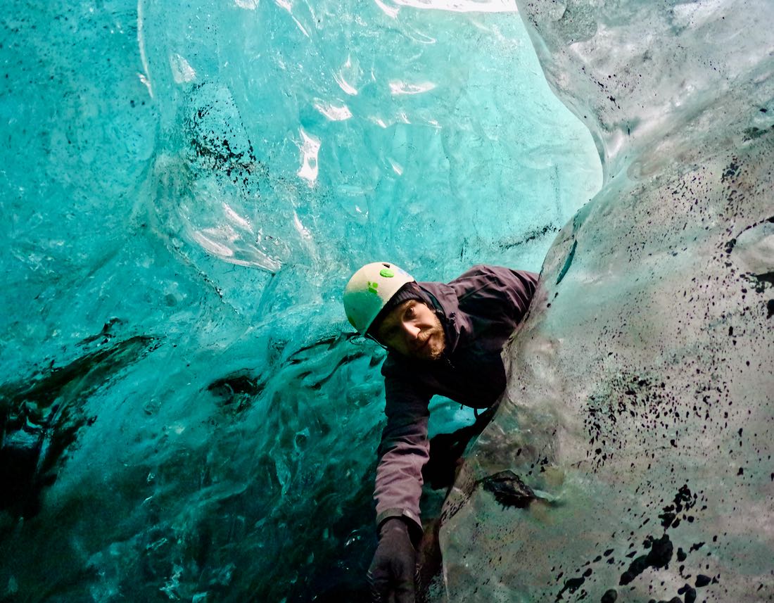 Blaues Gletschereis in Island