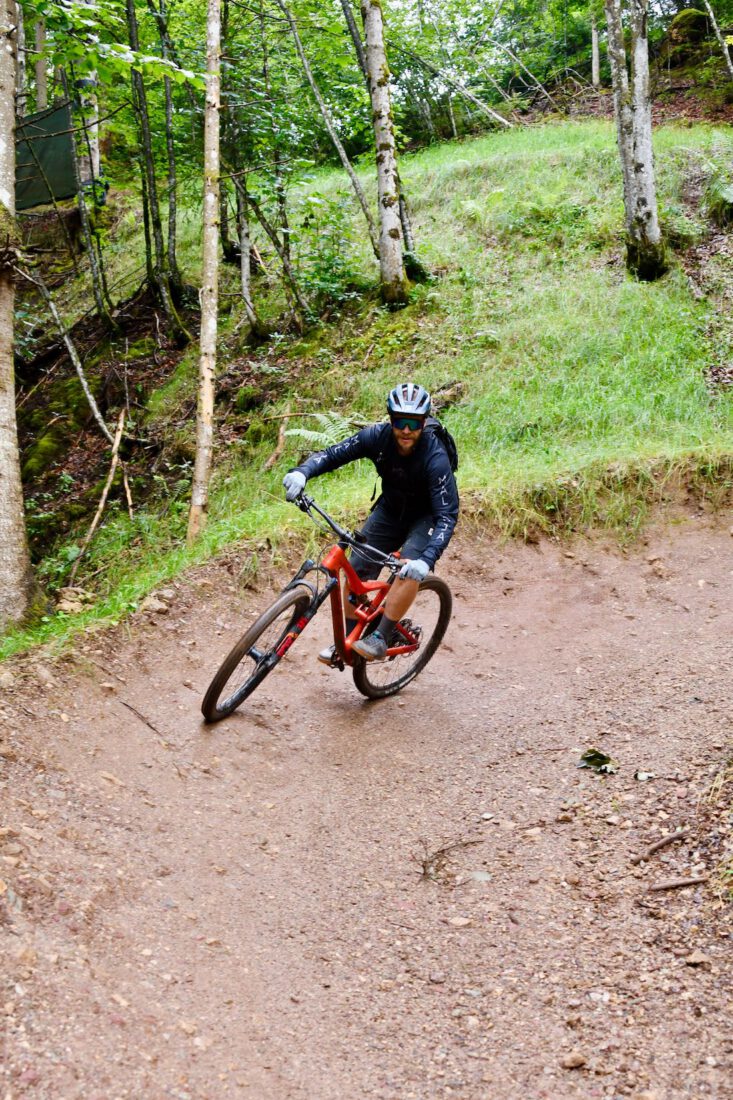 Thomas in der Kurve auf dem Schweinestbergtrail