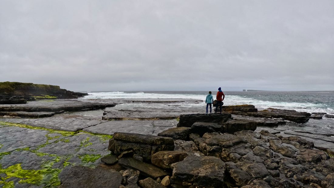 Flo und Ben am Meer bei Ceide Glamping