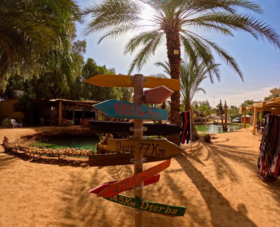 Die Ksar Ghilane Oase