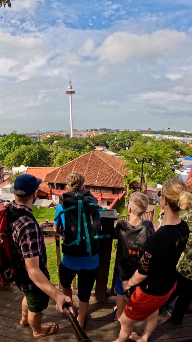 Blick über die Häuder von Malakka