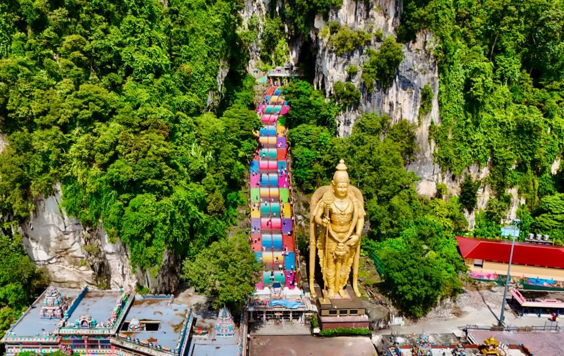Die Batu Caves in Kuala Lumpur in Malaysia