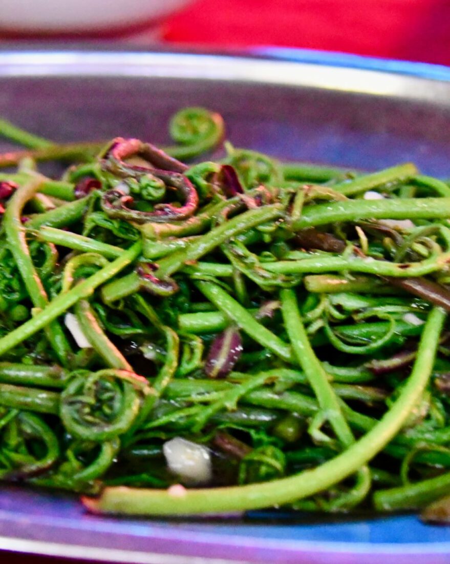 Gemüse aus dem Regenwald in Kuching