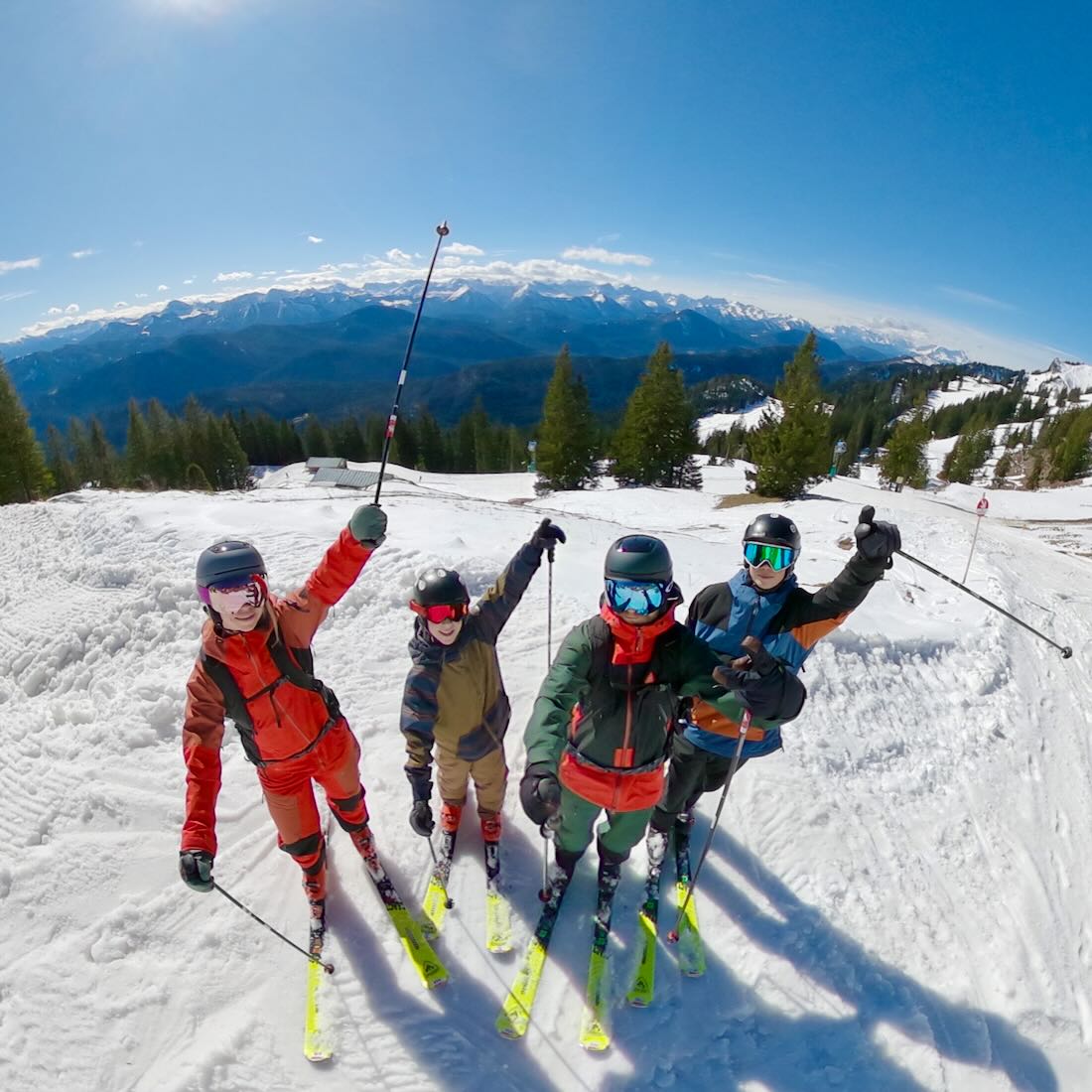 Fravely auf der Skipiste am Brauneck