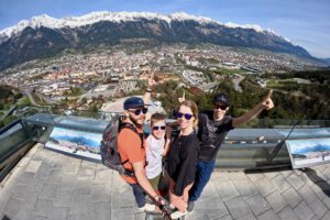 Fravely im Frühling in Innsbruck beim Figln und im Kletterzentrum 2024