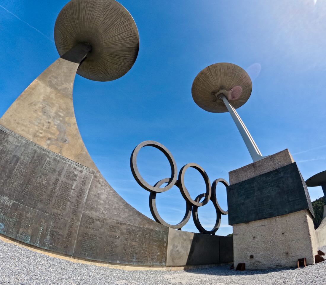 Olympische Ringe Innsbruck Skisprungschanze