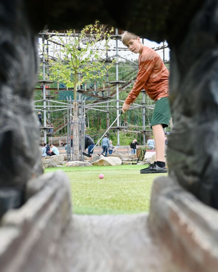 Flo beim inigolf am Berzdorfer See