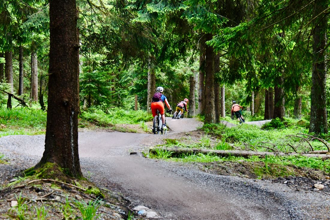 Fravely auf dem Trail Park Klinovec