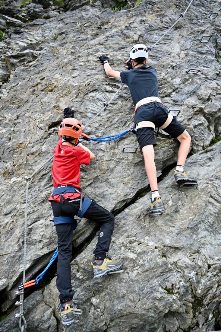 Ben und Flo auf dem Spieljoch Klettersteig im Zillertal mit Mammut Skywalker Pro