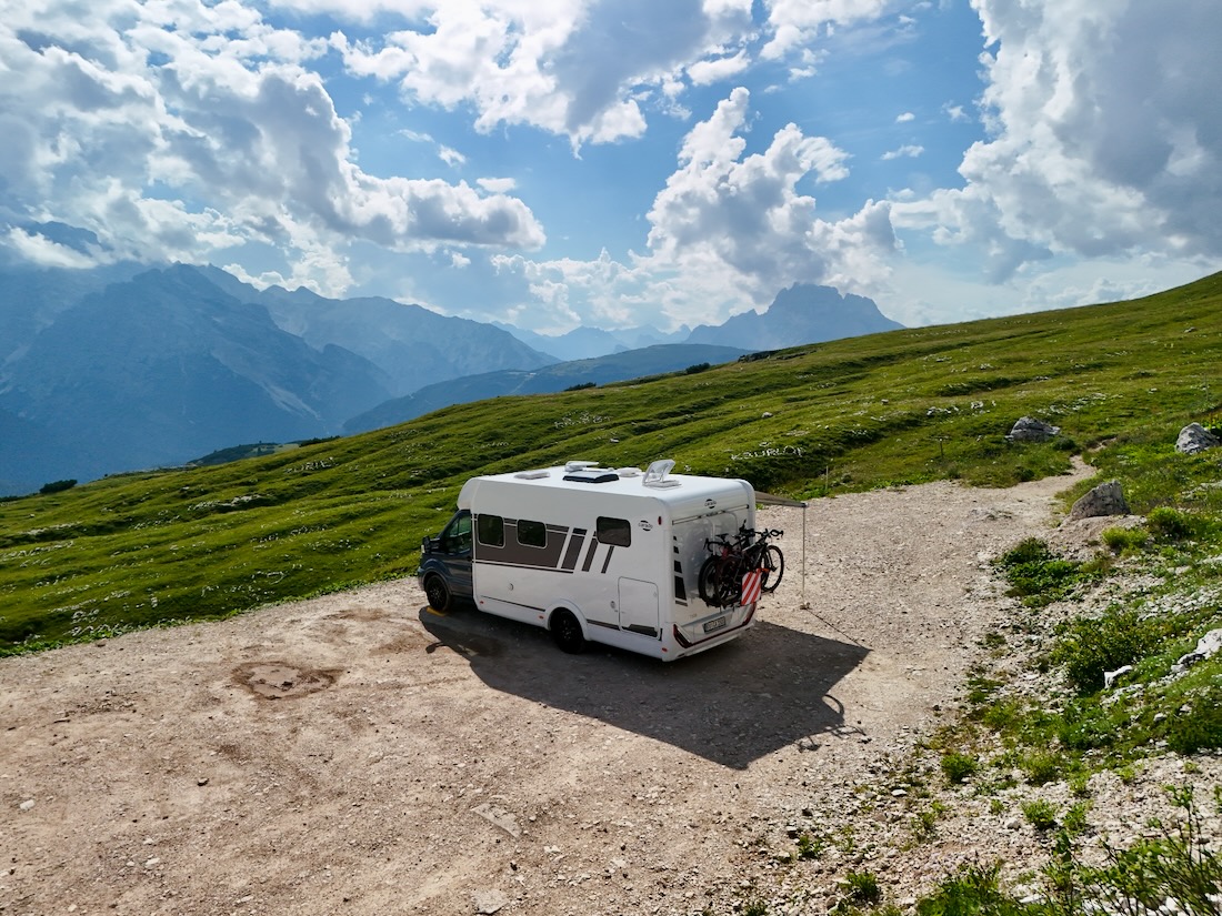 Der Carado T338 Edition 25 in den Dolomiten