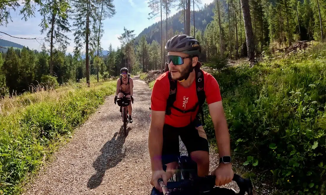 Fravely mit dem Fahrrad zum Pragser Wildsee