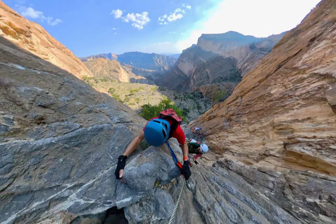 Fravely auf dem Klettersteig am Balcony Walk