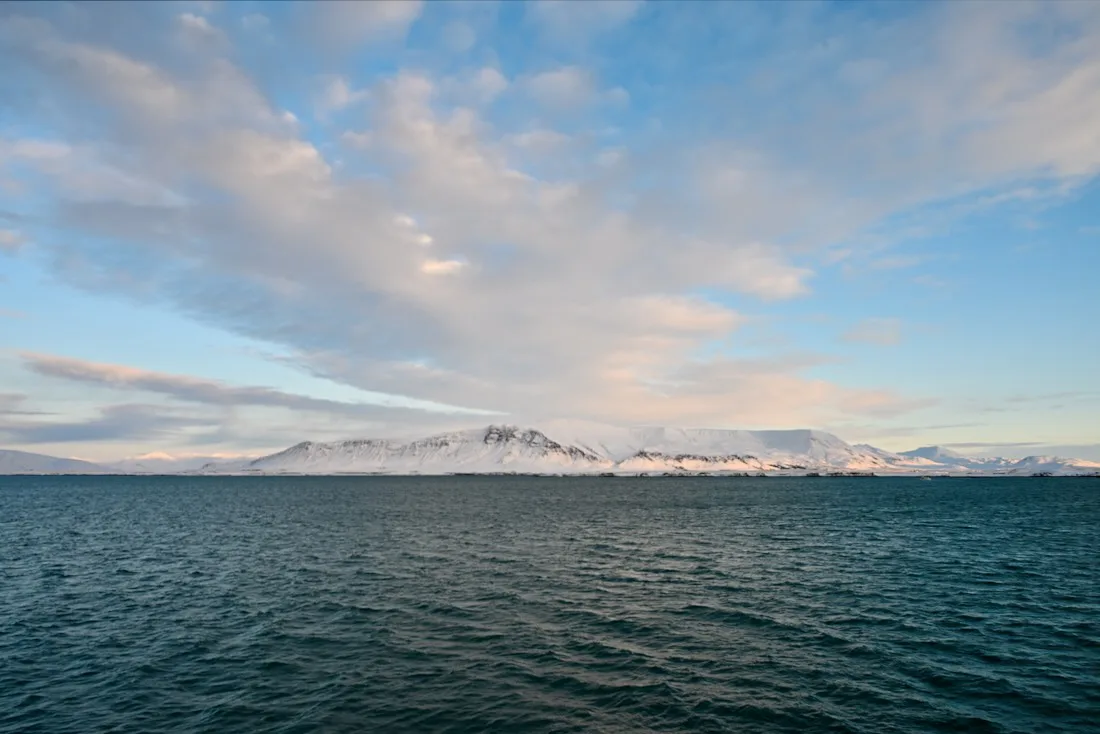 Berge vor der Küste von Reykjavik