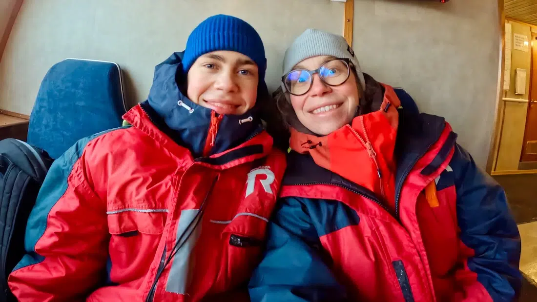 Flo und Melanie im Seeanzug