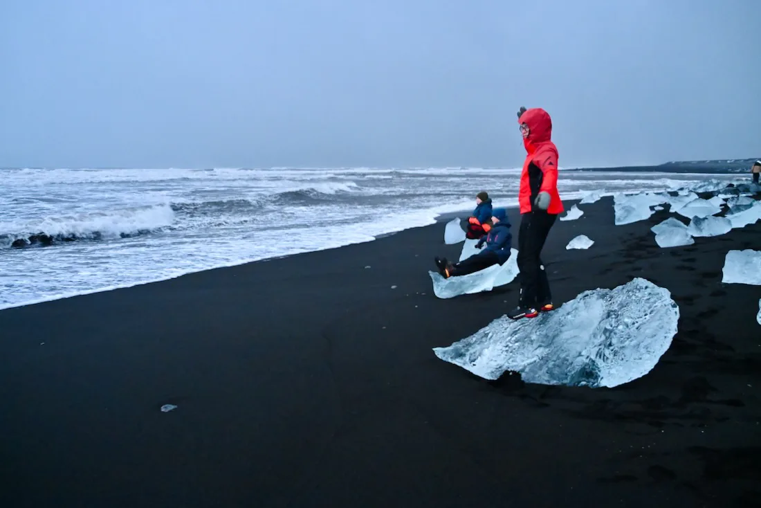 Fravely am Diamond Beach in Island