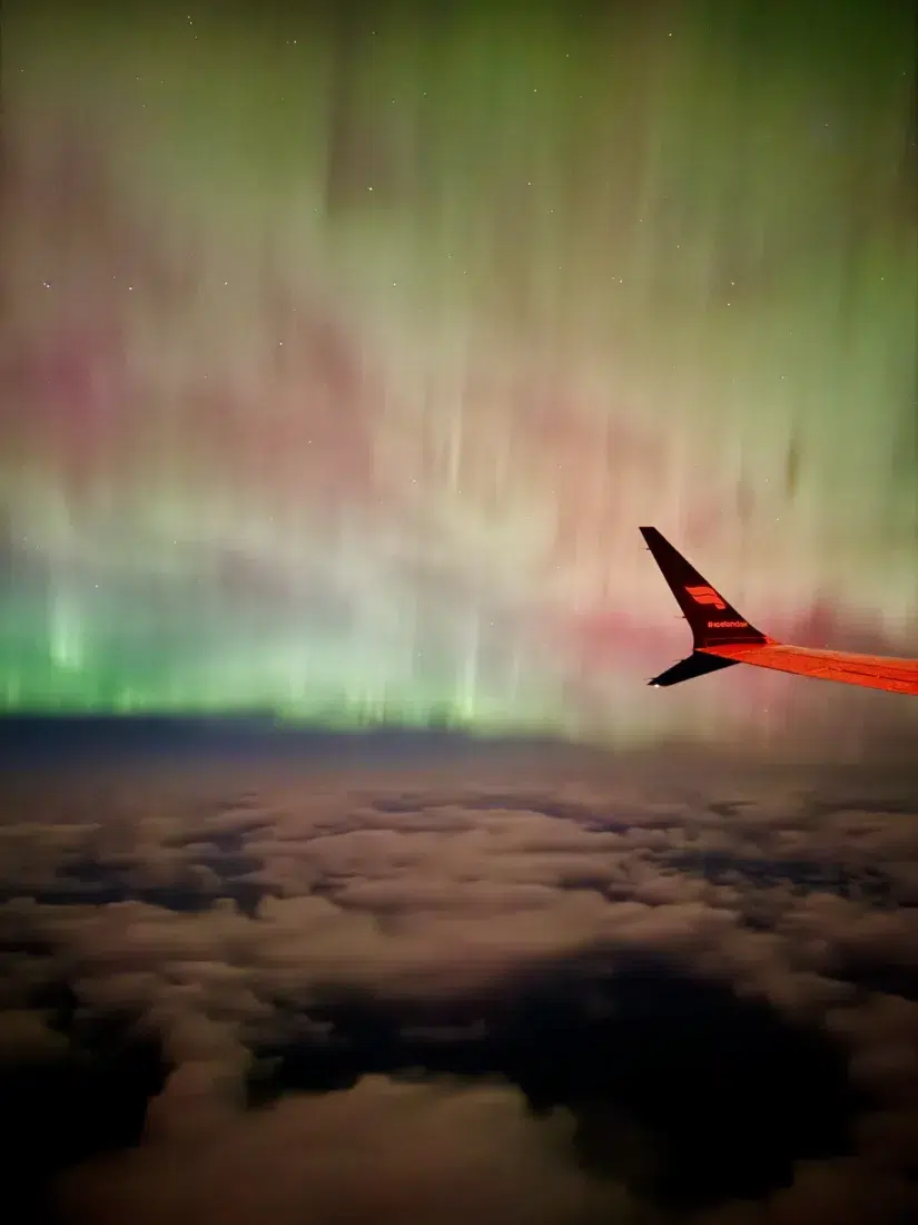 Nordlichter auf dem Flug mit Iceland Air 2
