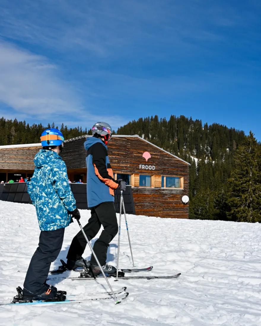 Benund Flo vor dem Frööd im Brandnertal