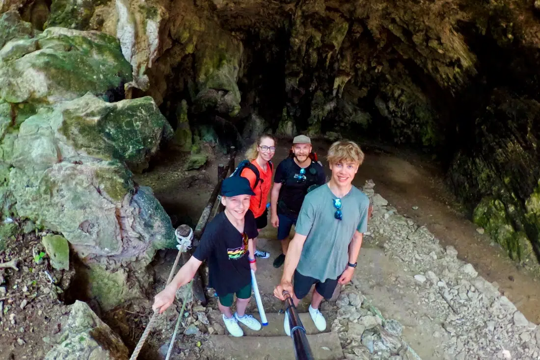 Fravely in der Höhle Caverne Patate in Rodrigues