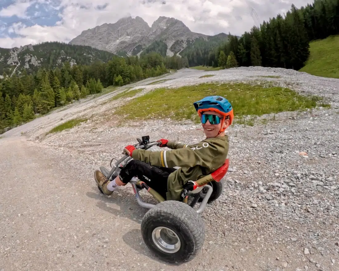 Ben auf dem Mountaincart