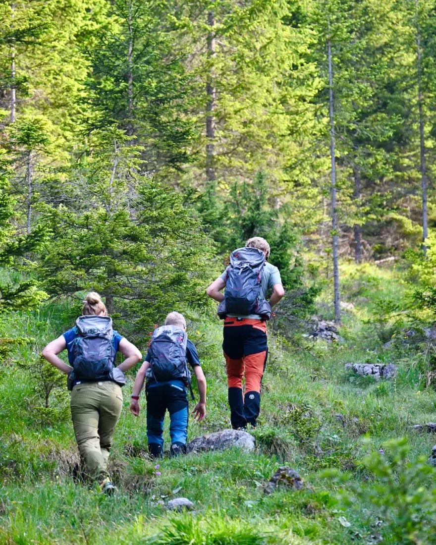 Fravely wandern in der Tiroler Zugspitz Arena