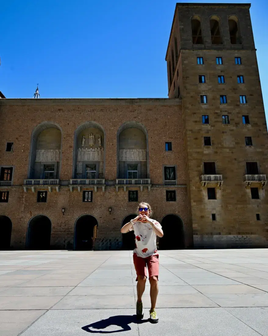 Melanie am Kloster Montserrat