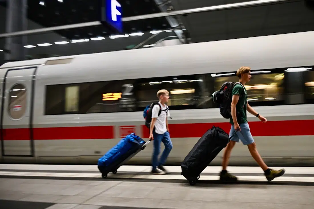 Osprey Transporter 120 mit der Bahn