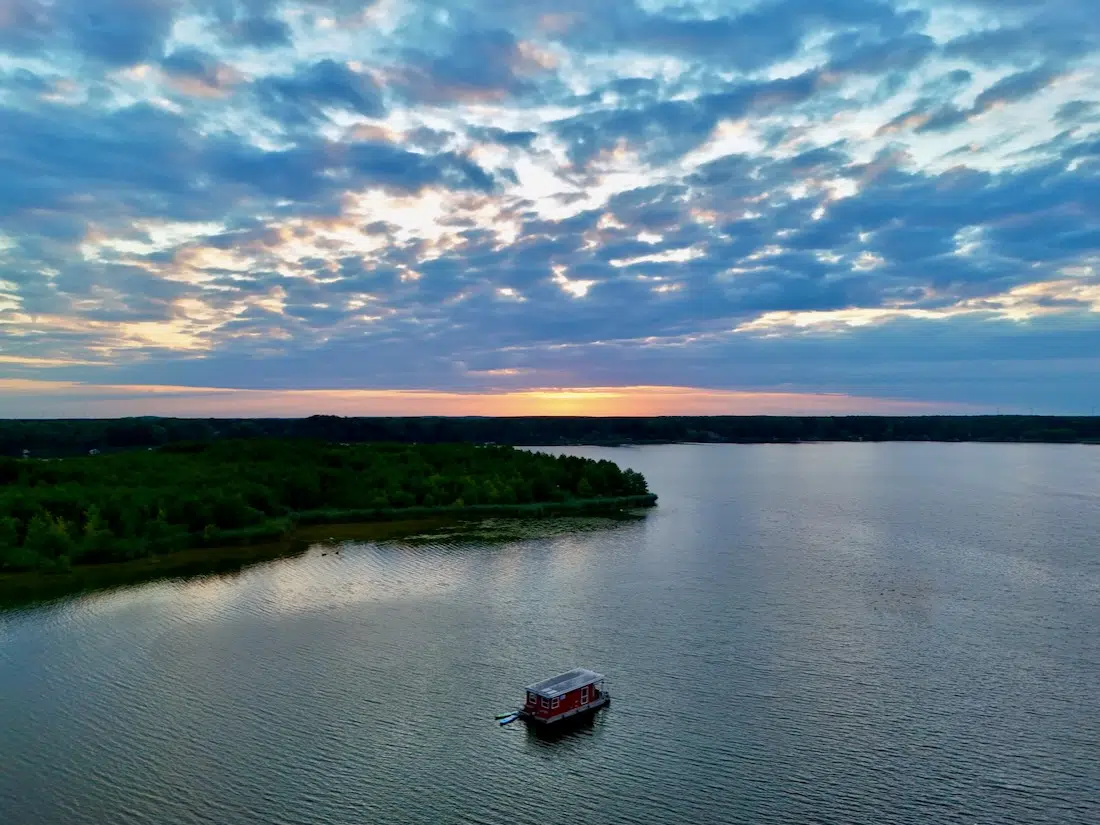 BunBo bei Sonnenuntergang mit Drohne fotografiert