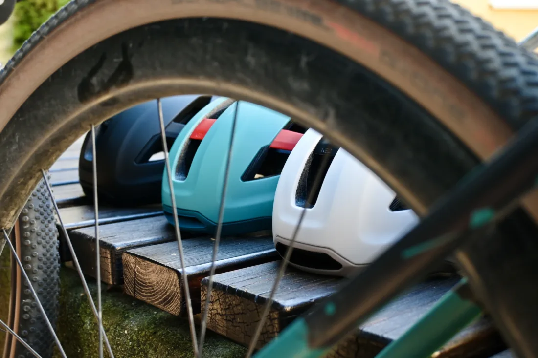 Gravelbiken und Bikepacking als Familie mit Teenagern – flexibel und sicher mit dem KED Reach AR1