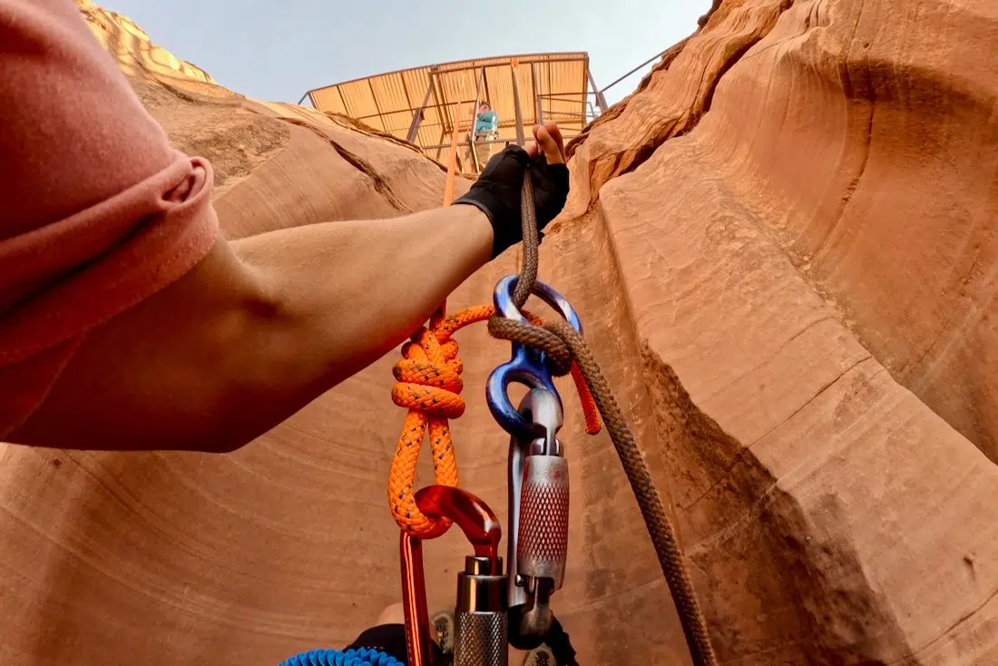 Abseilen in den Antelope Canyon