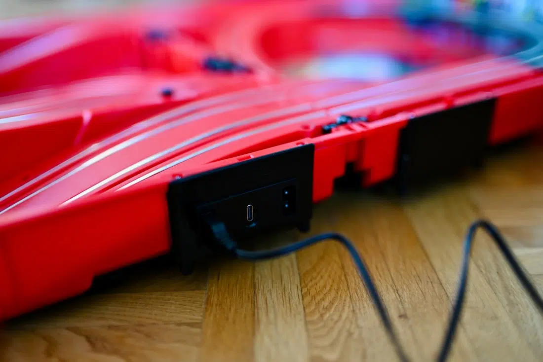 Der USB-C Anschluss der Carrera Race in Case