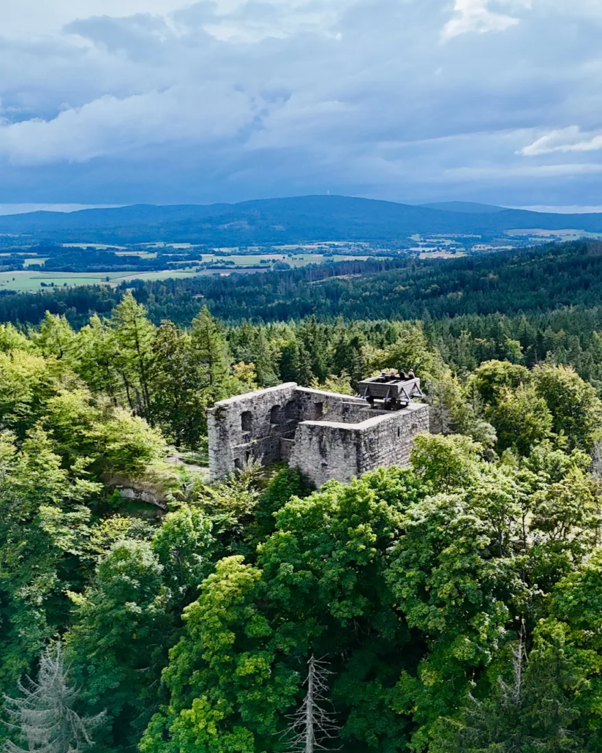Die Burgruine Epprechtstein im Fichtelgebirge