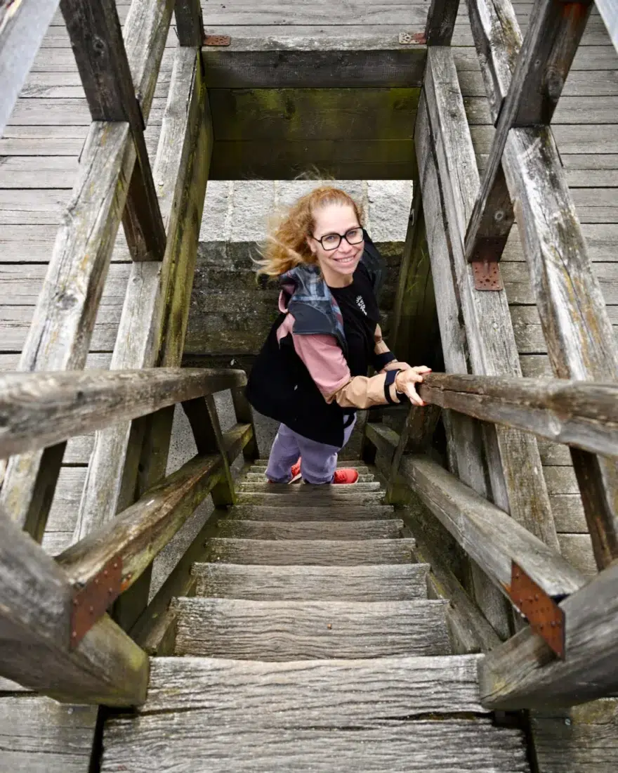 Melanie auf der Treppe zum Aussichtsturm