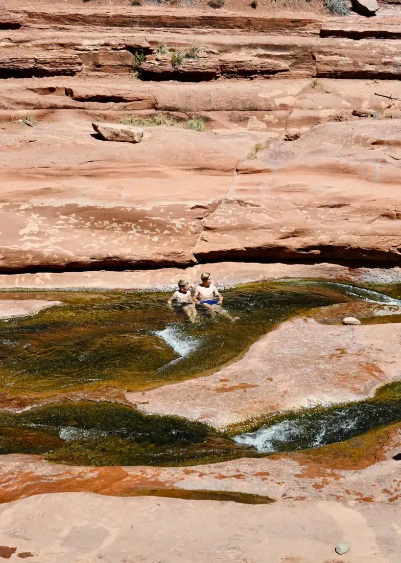 Flo und Ben im Slide Rock State Park