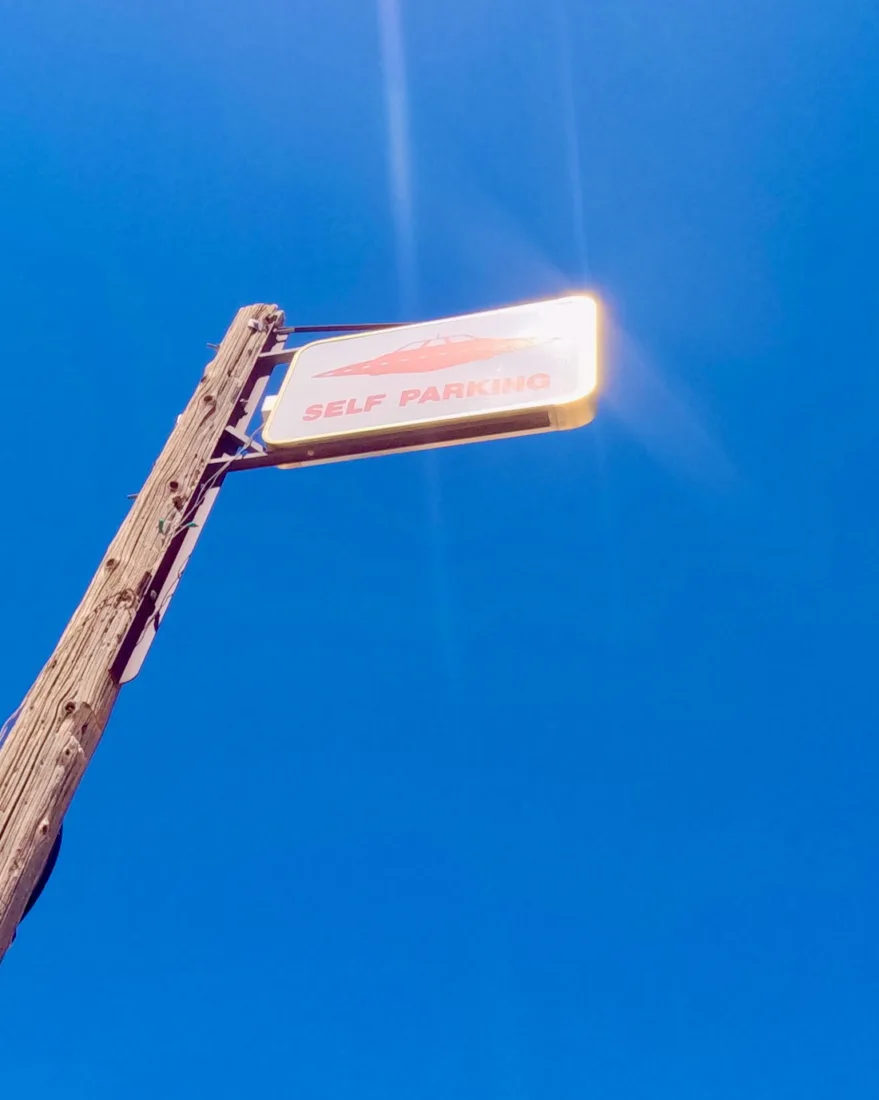 Self Parking in Rachel für Ufos