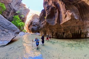 Was müsst ihr mit Kindern beachten beim The Narrows Trail im Zion Nationalpark – Unser Familienabenteuer bis zu den Big Springs