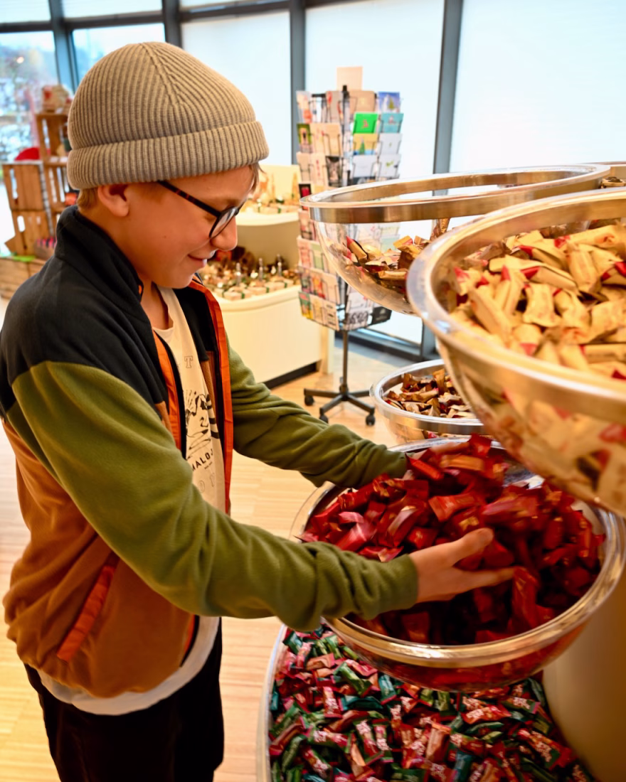 Ben in der Viba Nougatwelt in Thüringen